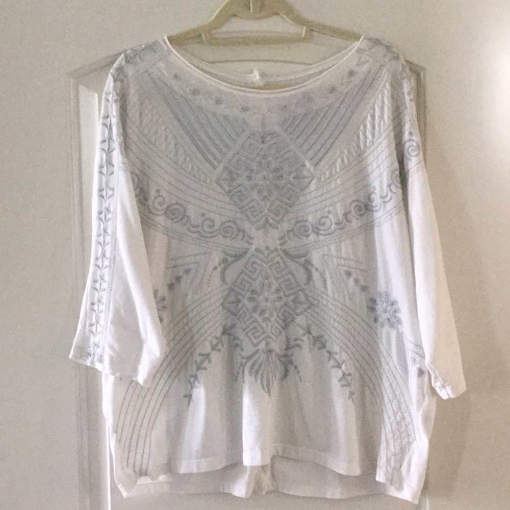 Johnny Was embroidered white tee